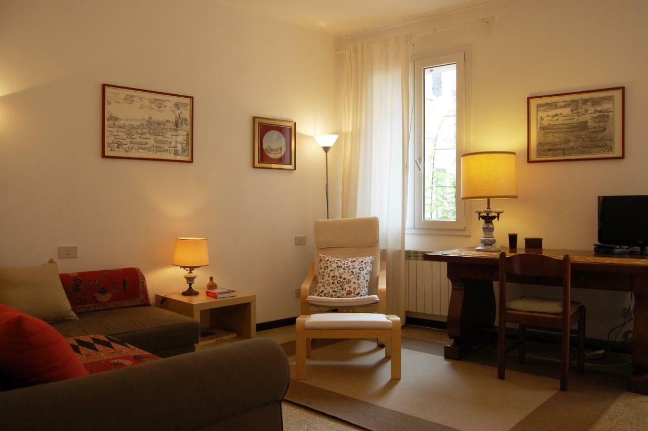 Marinaressa Biennale Terrazza Apartment เวนิส ภายนอก รูปภาพ